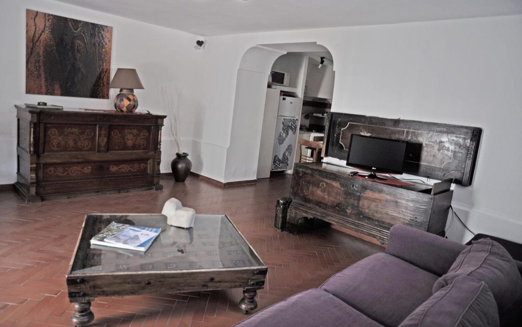 Residenza Le Rose Villa D'Arte เนเปิลส์ ภายนอก รูปภาพ