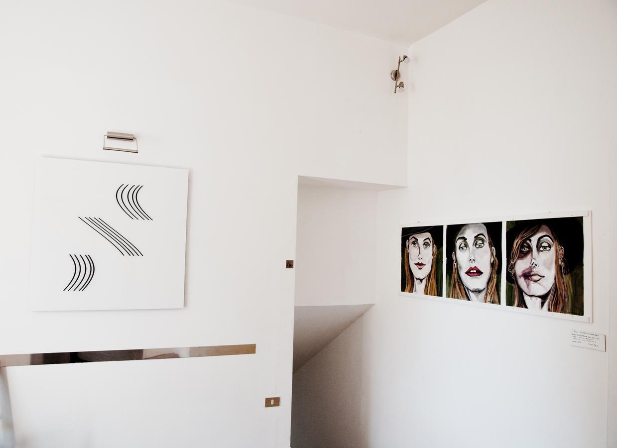 Residenza Le Rose Villa D'Arte เนเปิลส์ ห้อง รูปภาพ